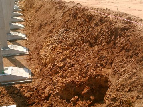 13_nieinwazyjne_rozpoznanie_terenu